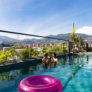 Patios Cool Living Hotel Medellín